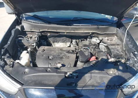 2018 Mitsubishi Outlander Sport 2.4 Se z USA, uszkodzony, nr VIN JA4AP3AW1JZ018776